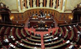 Fransa tartışmalı göç yasasını onayladı